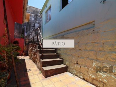 Casa à venda com 183m², 3 quartos, 1 suíte, 3 vagas no bairro Cristo Redentor em Porto Alegre - Foto 12