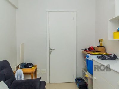 Apartamento à venda com 75m², 3 quartos, 1 suíte, 2 vagas no bairro Partenon em Porto Alegre - Foto 8