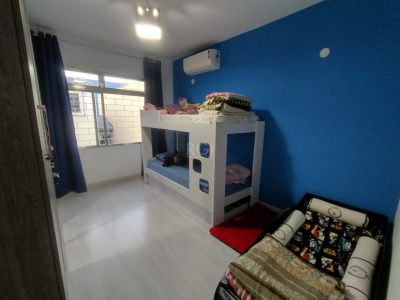 Casa à venda com 299m², 4 quartos, 2 vagas no bairro Santana em Porto Alegre - Foto 26