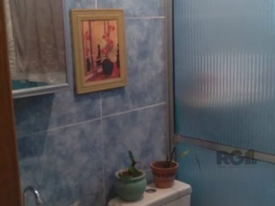 Casa à venda com 150m², 3 quartos no bairro Ipanema em Porto Alegre - Foto 18