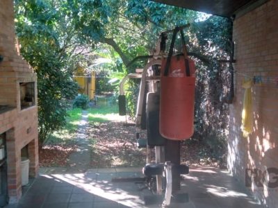 Casa à venda com 150m², 3 quartos no bairro Ipanema em Porto Alegre - Foto 23