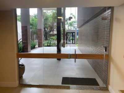 Apartamento à venda com 63m², 2 quartos, 1 suíte, 2 vagas no bairro Petrópolis em Porto Alegre - Foto 7