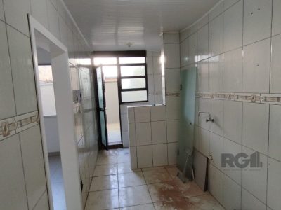 Apartamento à venda com 83m², 2 quartos, 1 vaga no bairro Vila Ipiranga em Porto Alegre - Foto 4