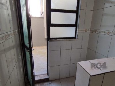 Apartamento à venda com 83m², 2 quartos, 1 vaga no bairro Vila Ipiranga em Porto Alegre - Foto 3