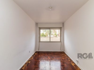 Apartamento à venda com 74m², 2 quartos, 1 vaga no bairro Passo d'Areia em Porto Alegre - Foto 10