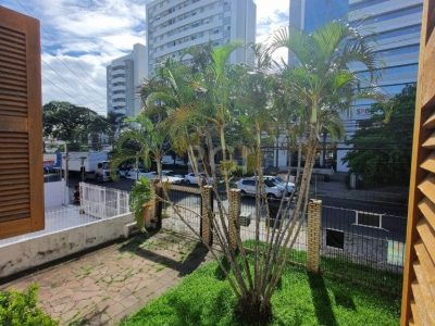 Apartamento à venda com 61m², 2 quartos, 1 vaga no bairro Passo d'Areia em Porto Alegre - Foto 8