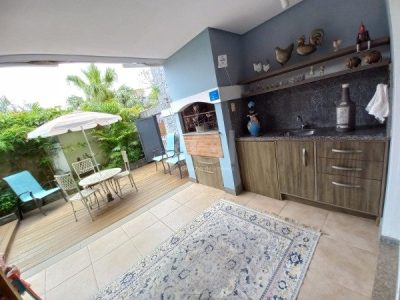 Casa à venda com 283m², 4 quartos, 2 suítes, 4 vagas no bairro Santa Tereza em Porto Alegre - Foto 2