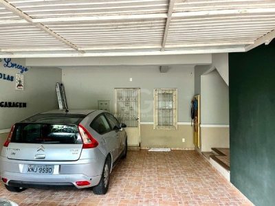 Casa à venda com 283m², 4 quartos, 2 suítes, 4 vagas no bairro Santa Tereza em Porto Alegre - Foto 48