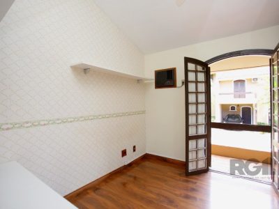 Casa Condominio à venda com 221m², 3 quartos, 1 suíte, 2 vagas no bairro Cristal em Porto Alegre - Foto 30