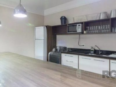 Apartamento à venda com 60m², 2 quartos, 1 suíte, 1 vaga no bairro Partenon em Porto Alegre - Foto 13