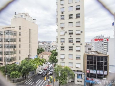 Apartamento à venda com 155m², 4 quartos, 1 suíte, 1 vaga no bairro Bom Fim em Porto Alegre - Foto 11