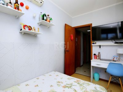 Apartamento à venda com 94m², 3 quartos, 1 suíte, 3 vagas no bairro Jardim Lindóia em Porto Alegre - Foto 17