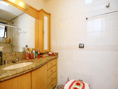 Apartamento à venda com 94m², 3 quartos, 1 suíte, 3 vagas no bairro Jardim Lindóia em Porto Alegre - Foto 24