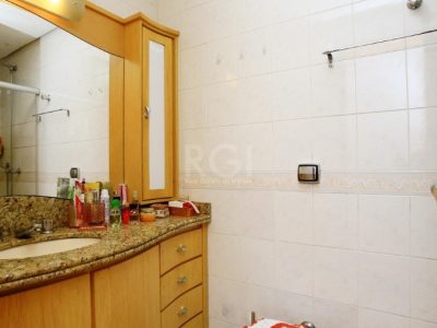 Apartamento à venda com 94m², 3 quartos, 1 suíte, 3 vagas no bairro Jardim Lindóia em Porto Alegre - Foto 25