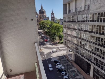 Apartamento à venda com 139m², 3 quartos no bairro Centro Histórico em Porto Alegre - Foto 18