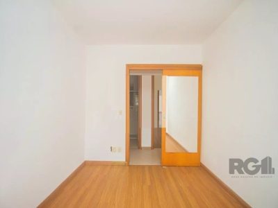 Apartamento à venda com 93m², 3 quartos, 1 suíte, 2 vagas no bairro Petrópolis em Porto Alegre - Foto 22