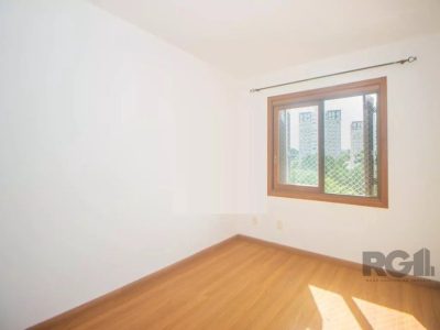 Apartamento à venda com 93m², 3 quartos, 1 suíte, 2 vagas no bairro Petrópolis em Porto Alegre - Foto 19