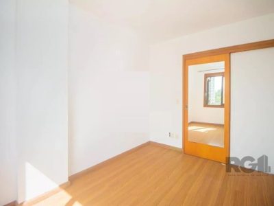 Apartamento à venda com 93m², 3 quartos, 1 suíte, 2 vagas no bairro Petrópolis em Porto Alegre - Foto 23