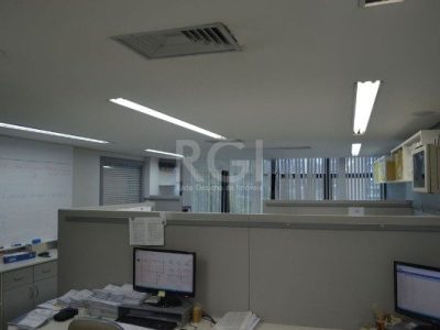 Conjunto/Sala à venda com 121m², 3 vagas no bairro Auxiliadora em Porto Alegre - Foto 13