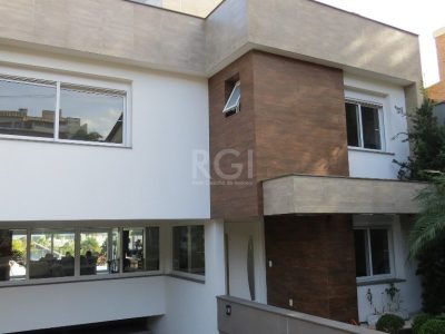 Casa à venda com 427m², 4 quartos, 4 suítes, 4 vagas no bairro Ipanema em Porto Alegre - Foto 99