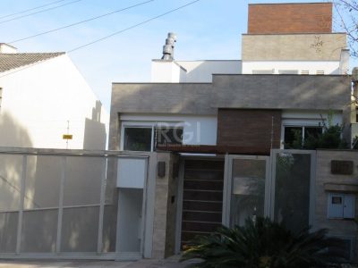 Casa à venda com 427m², 4 quartos, 4 suítes, 4 vagas no bairro Ipanema em Porto Alegre - Foto 100