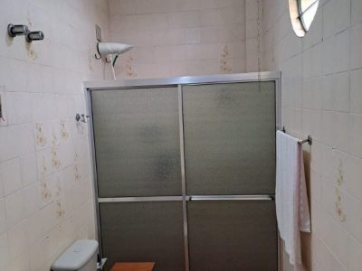 Casa à venda com 250m², 3 quartos, 1 suíte, 5 vagas no bairro Santa Tereza em Porto Alegre - Foto 24