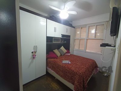 Apartamento à venda com 62m², 3 quartos, 1 vaga no bairro Azenha em Porto Alegre - Foto 10