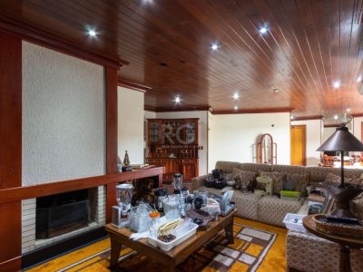 Casa Condominio à venda com 784m², 6 quartos, 2 suítes, 6 vagas no bairro Ipanema em Porto Alegre - Foto 17