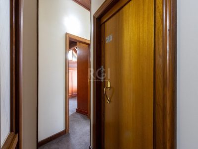 Casa Condominio à venda com 784m², 6 quartos, 2 suítes, 6 vagas no bairro Ipanema em Porto Alegre - Foto 50