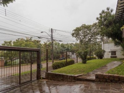 Casa à venda com 327m², 4 quartos, 1 suíte, 3 vagas no bairro Chácara das Pedras em Porto Alegre - Foto 64