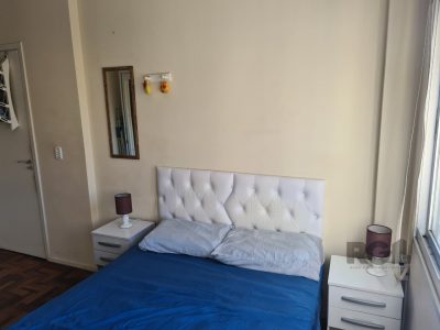 Apartamento à venda com 78m², 3 quartos, 1 suíte no bairro Centro Histórico em Porto Alegre - Foto 15