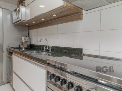 Apartamento à venda com 89m², 3 quartos, 1 suíte, 2 vagas no bairro Passo d'Areia em Porto Alegre - Foto 3