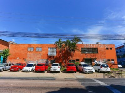 Depósito/Pavilhão à venda com 1.040m² no bairro Navegantes em Porto Alegre - Foto 2