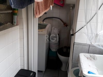 Apartamento à venda com 92m², 2 quartos, 1 vaga no bairro Medianeira em Porto Alegre - Foto 12