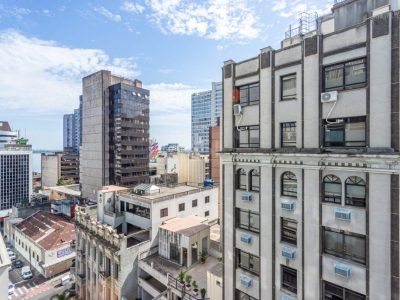 Apartamento à venda com 183m², 4 quartos, 1 suíte no bairro Centro Histórico em Porto Alegre - Foto 6