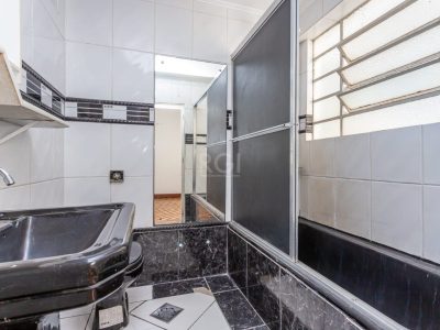 Apartamento à venda com 183m², 4 quartos, 1 suíte no bairro Centro Histórico em Porto Alegre - Foto 30