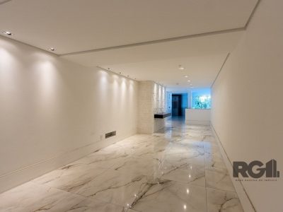 Apartamento à venda com 230m², 3 quartos, 3 suítes, 3 vagas no bairro Menino Deus em Porto Alegre - Foto 10