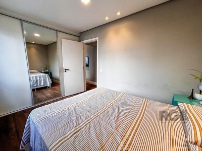 Apartamento à venda com 102m², 2 quartos, 1 suíte, 1 vaga no bairro Tristeza em Porto Alegre - Foto 21