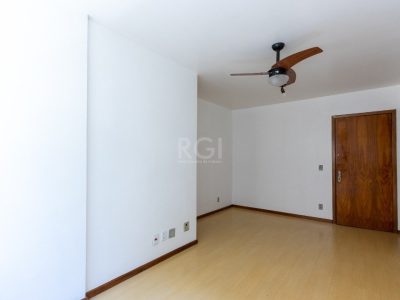 Apartamento à venda com 71m², 3 quartos, 1 vaga no bairro Ipanema em Porto Alegre - Foto 10