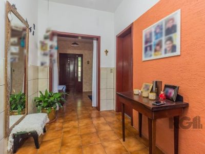 Casa à venda com 215m², 4 quartos, 4 vagas no bairro Santa Tereza em Porto Alegre - Foto 6