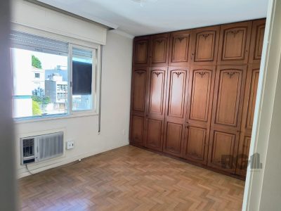 Apartamento à venda com 100m², 3 quartos, 1 vaga no bairro Menino Deus em Porto Alegre - Foto 13