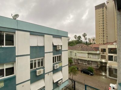 Apartamento à venda com 100m², 3 quartos, 1 vaga no bairro Menino Deus em Porto Alegre - Foto 8