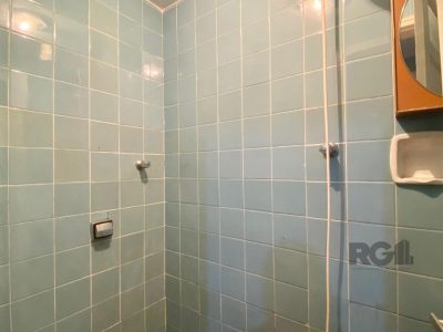 Apartamento à venda com 100m², 3 quartos, 1 vaga no bairro Menino Deus em Porto Alegre - Foto 16