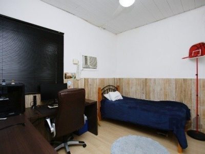 Casa à venda com 88m², 3 quartos, 1 suíte, 2 vagas no bairro Partenon em Porto Alegre - Foto 13