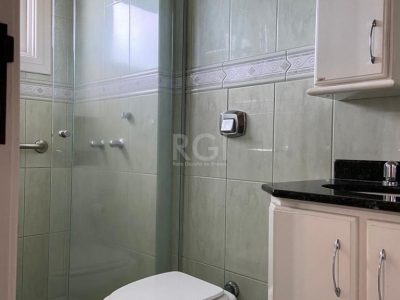 Apartamento à venda com 105m², 3 quartos, 1 suíte, 1 vaga no bairro Jardim Botânico em Porto Alegre - Foto 11