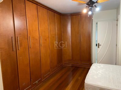 Apartamento à venda com 105m², 3 quartos, 1 suíte, 1 vaga no bairro Jardim Botânico em Porto Alegre - Foto 15