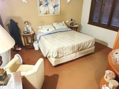 Casa à venda com 320m², 5 quartos, 3 suítes, 8 vagas no bairro Ipanema em Porto Alegre - Foto 12