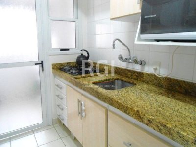 Apartamento à venda com 86m², 3 quartos, 1 suíte, 2 vagas no bairro Tristeza em Porto Alegre - Foto 16