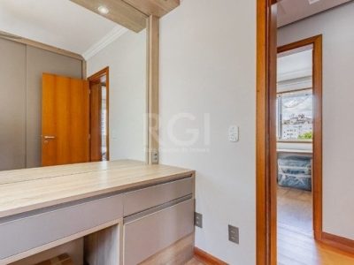 Cobertura à venda com 235m², 3 quartos, 1 suíte, 3 vagas no bairro Higienópolis em Porto Alegre - Foto 24