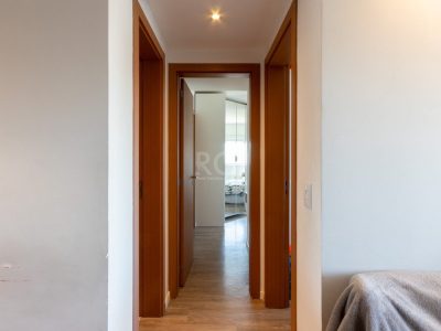 Apartamento à venda com 60m², 2 quartos, 1 suíte, 2 vagas no bairro Tristeza em Porto Alegre - Foto 12